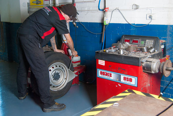 Motor Mechanic